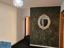 Proprietar inchiriez apartament 3 camere in rond Piata Alba Iulia