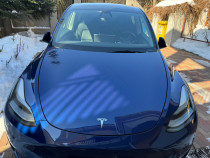 Tesla model y long range 4*4, 2 motoare