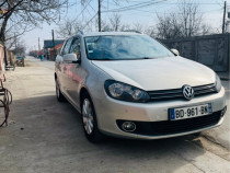 Golf 5 vând urgent