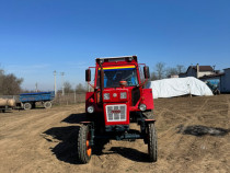 Tractor U 650 și remorcă auto basculabila