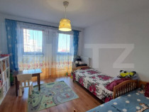 Apartament de vanzare, cu 3 camere, 98 mp, zona Tractoru
