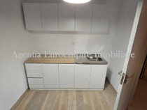 Apartament 2 camere semidecomandat zona CET