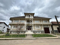 Vila unica, 520 utili, in inima judetului Caras-Severin