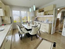Casa cu 6 camere, 400 mp, 1000 mp curte, piscina, zona Eugen