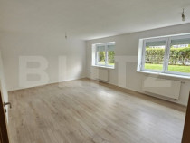 Apartament de vanzare, cu 3 camere, 72 mp, zona Avantgarden