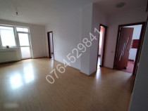 Vând apt. 3cam. Apusului,Str. Schiorilor,bl. 2011, 15min. metrou Pacii