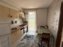 Apartament 1 camera decomandat zona Porii