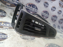 Grila ventilatie stanga Ford Focus 3 2012