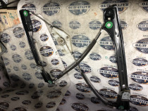 Macara geam dreapta fata Volkswagen Golf 5 Plus 2007