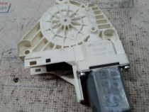 Motoras macara dreapta spate Audi A4 B8 2008