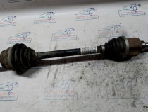 Planetara stanga fata Peugeot 2008 1.2 Benzina 2015