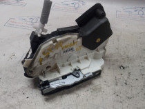 Broasca stanga spate Volkswagen Passat B8 2015