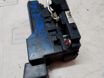 Broasca dreapta fata Dacia Duster 2013