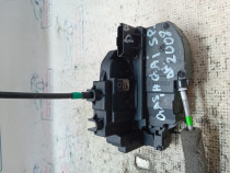 Broasca dreapta spate Nissan Qashqai 2008