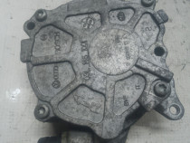 Pompa vacuum Volkswagen Passat B7 2011