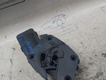 Motoraș deschidere haion stanga Skoda Superb 2 2012