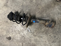 Amortizor dreapta Renault Captur 0.9 Benzina 2016