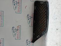 Grila proiector dreapta BMW X1 2010