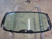 Luneta Opel Astra J Hatchback 2010