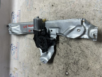 Macara geam dreapta spate Dacia Duster 2019