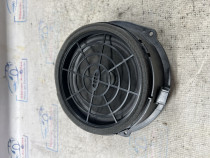 Boxa stanga spate Audi Q3 2014