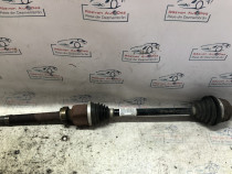 Planetara dreapta fata Peugeot 3008 2019