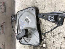 Macara geam stanga spate Skoda RAPID 2010