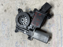 Motoras macara dreapta fata Opel Astra K 2016