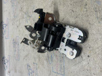 Broasca hayon Skoda RAPID 2013