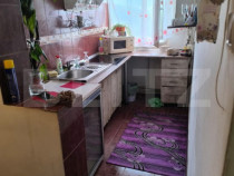 Apartament cu 2 camere decomandat, 45 mp, zona Solidarităț