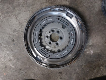 Volanta cutie automata Skoda Octavia 4 1.5 Benzina 2023