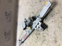 Macara geam dreapta fata Renault Koleos 1.6 Motorina 2018