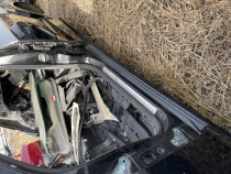 Prag stanga tabla Mercedes E-Class W212 2012