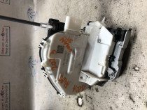 Broasca dreapta fata Audi A4 B9 - Motorina 2023