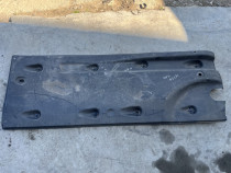 Scut lateral stanga Volkswagen Jetta 1.2 Benzina 2012