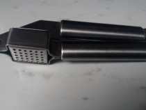 Presa usturoi din inox