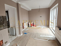 Casă înșiruită, 3 camere, 80 mp., curte 30mp., zona Iazu