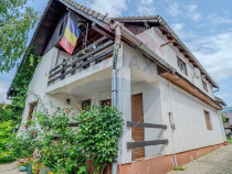 Casă / Vilă cu 7 camere de vânzare în zona Bunloc