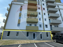 Spațiu comercial/ birouri/salon- DE INCHIRIAT
