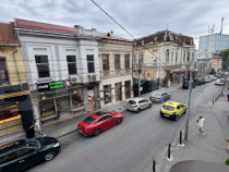 Casă S + P + E, 329 mp, cu spațiu comercial, teren 339 mp,