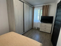 1 camera in zona Medicinei