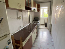 Garsoniera decomandata zona Astra- Carpatilor