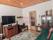 Apartament cu 4 camere de vanzare in Busteni