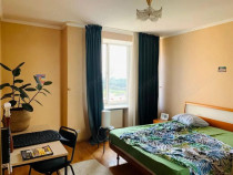 Garsoniera in zona Piata Romana