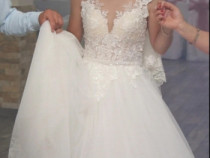 Rochie de mireasă tip prințesă!