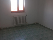 Cet, garsoniera de vanzare, etaj 2, Constanta