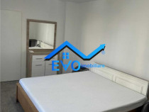 Apartament cu 2 camere, decomandat, aer conditionat, doua ba