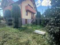 Casa cu etaj, 160 mp utili, 650 mp teren, Salcea