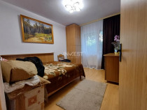 Apartament 3 camere decomandat, mobilat, centrală, beci + b