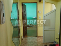 3 camere etaj 1, Malu Rosu la doar 62000 euro!!